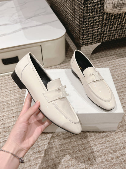 TRIOMPHE LOAFER IN WHITE PATENT CALFSKIN