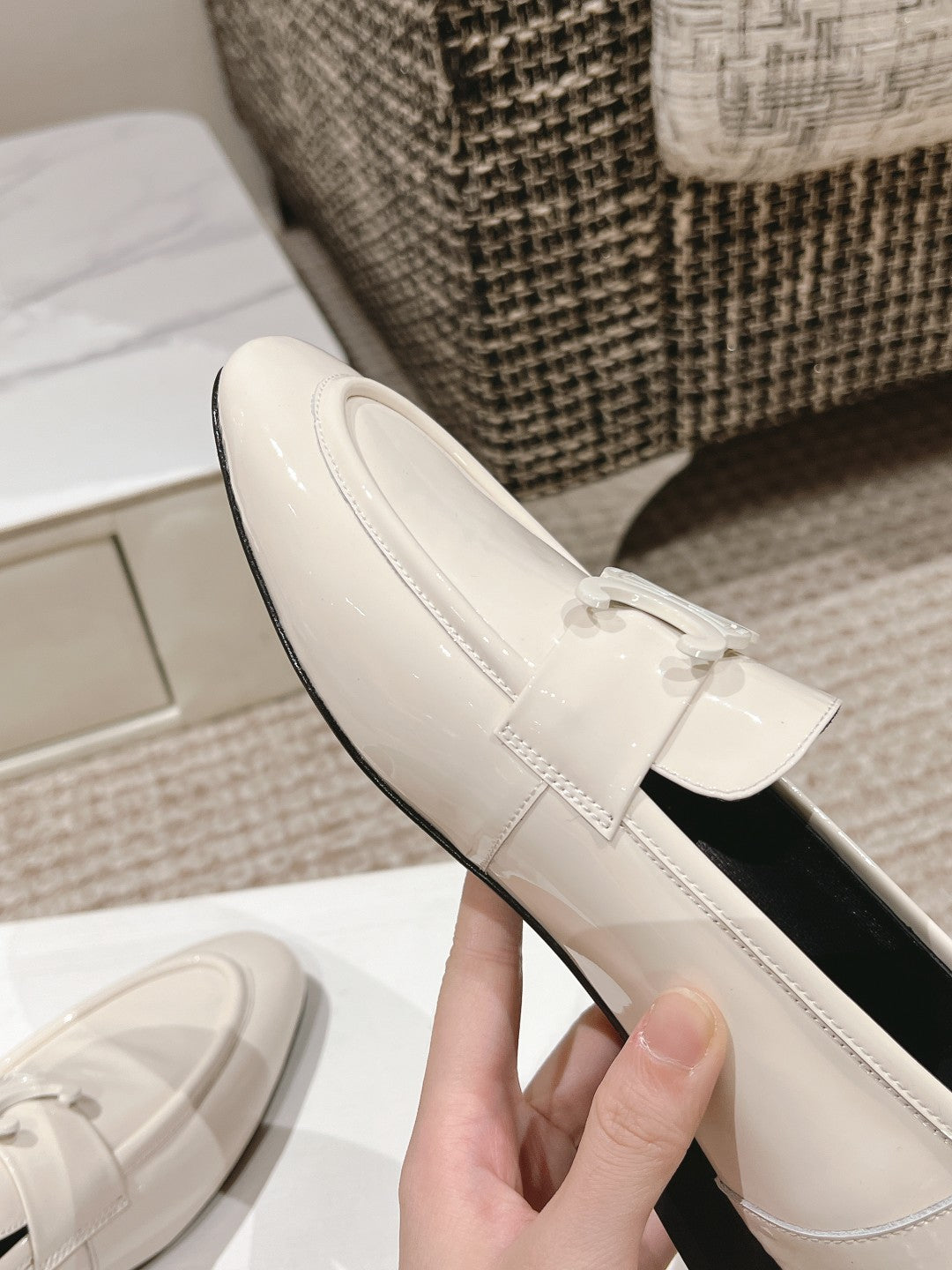 TRIOMPHE LOAFER IN WHITE PATENT CALFSKIN