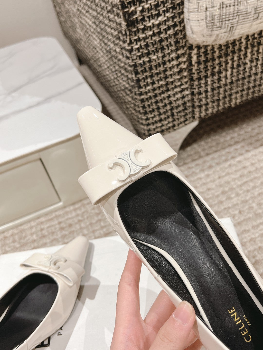 TRIOMPHE HIGH PUMP 5 CM IN WHITE PATENT CALFSKIN