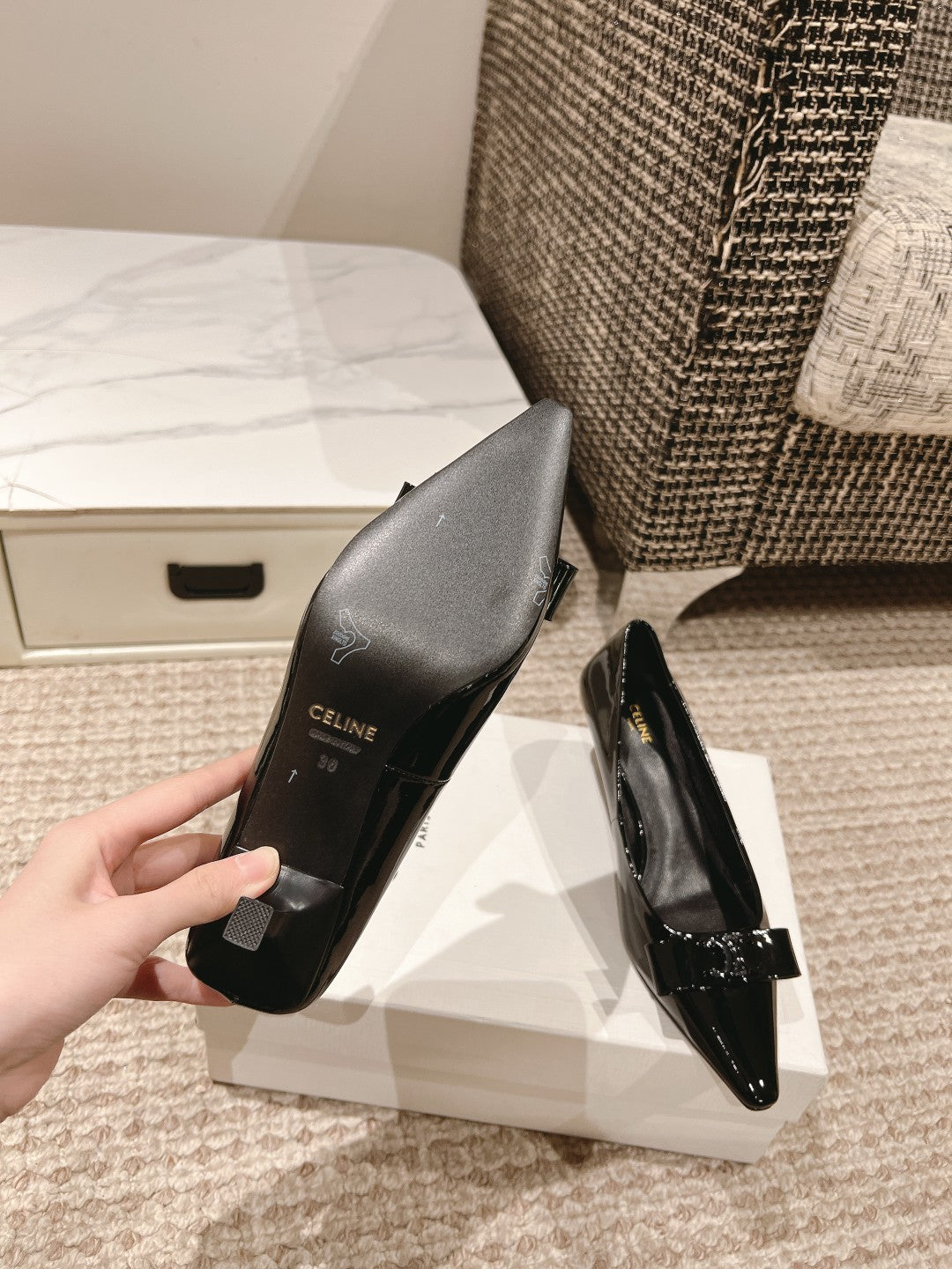 TRIOMPHE HIGH PUMP 5 CM IN BLACK PATENT CALFSKIN