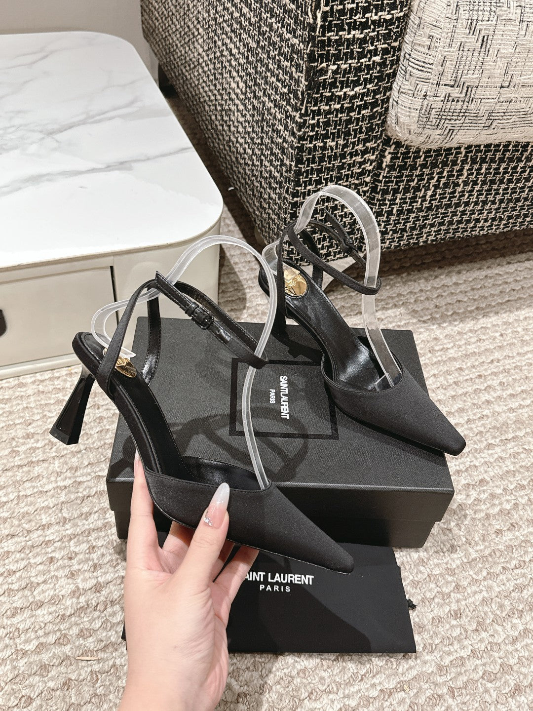 HIGH-HEELED SLINGBACKS SANDAL 7 CM IN BLACK SILK