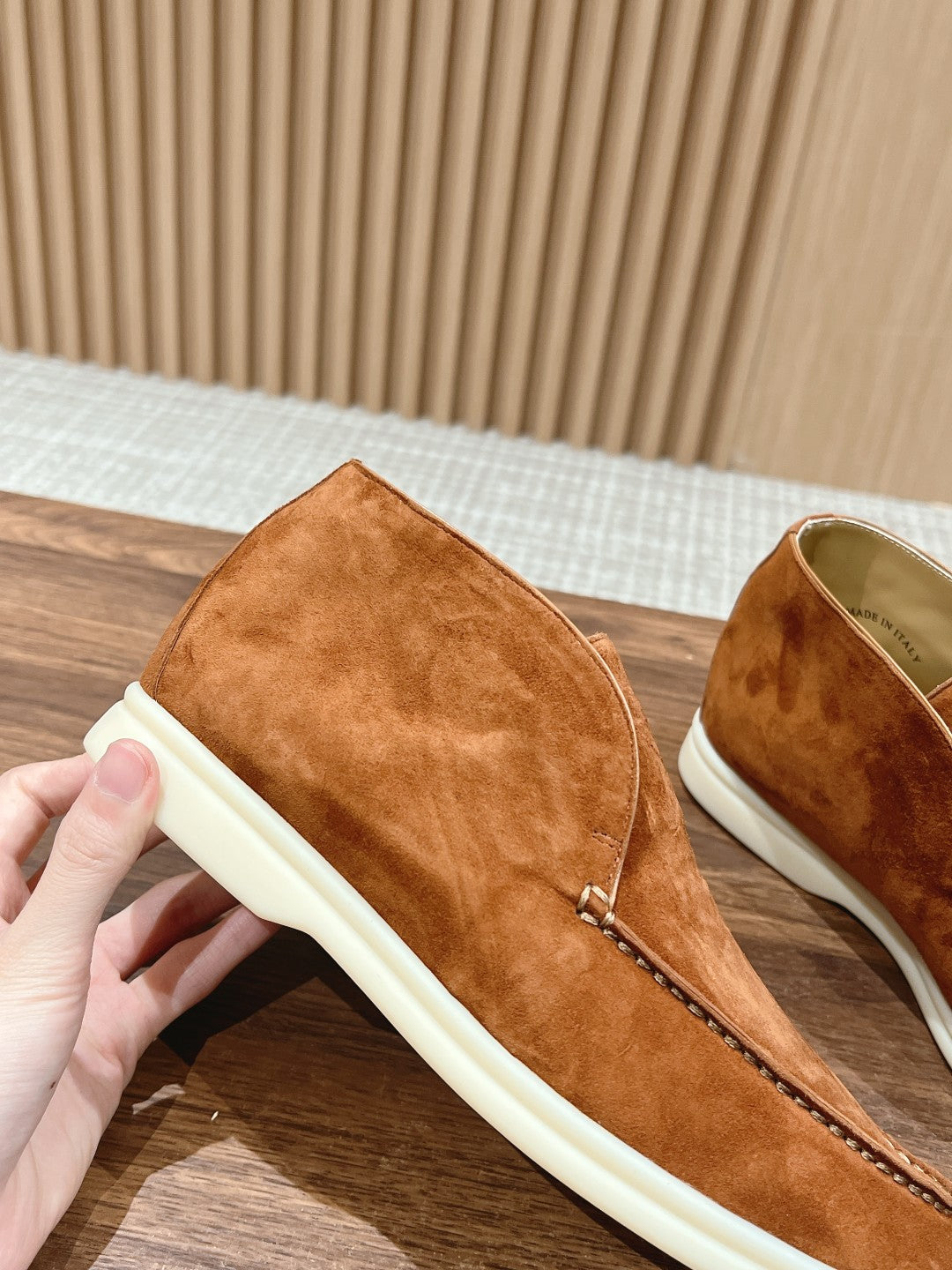 LP OPEN WALK LOAFERS BRIGHT BROWN SUEDE