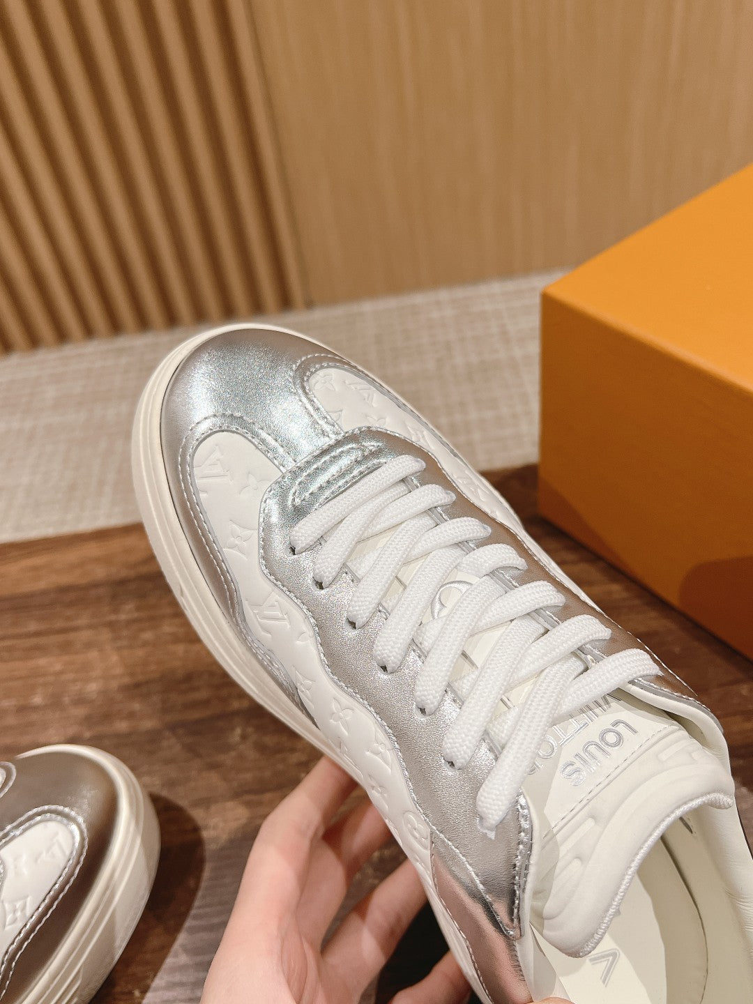 LV TRAINER SNEAKER IN SILVER MIX WHITE EMBOSSED CALFSKIN
