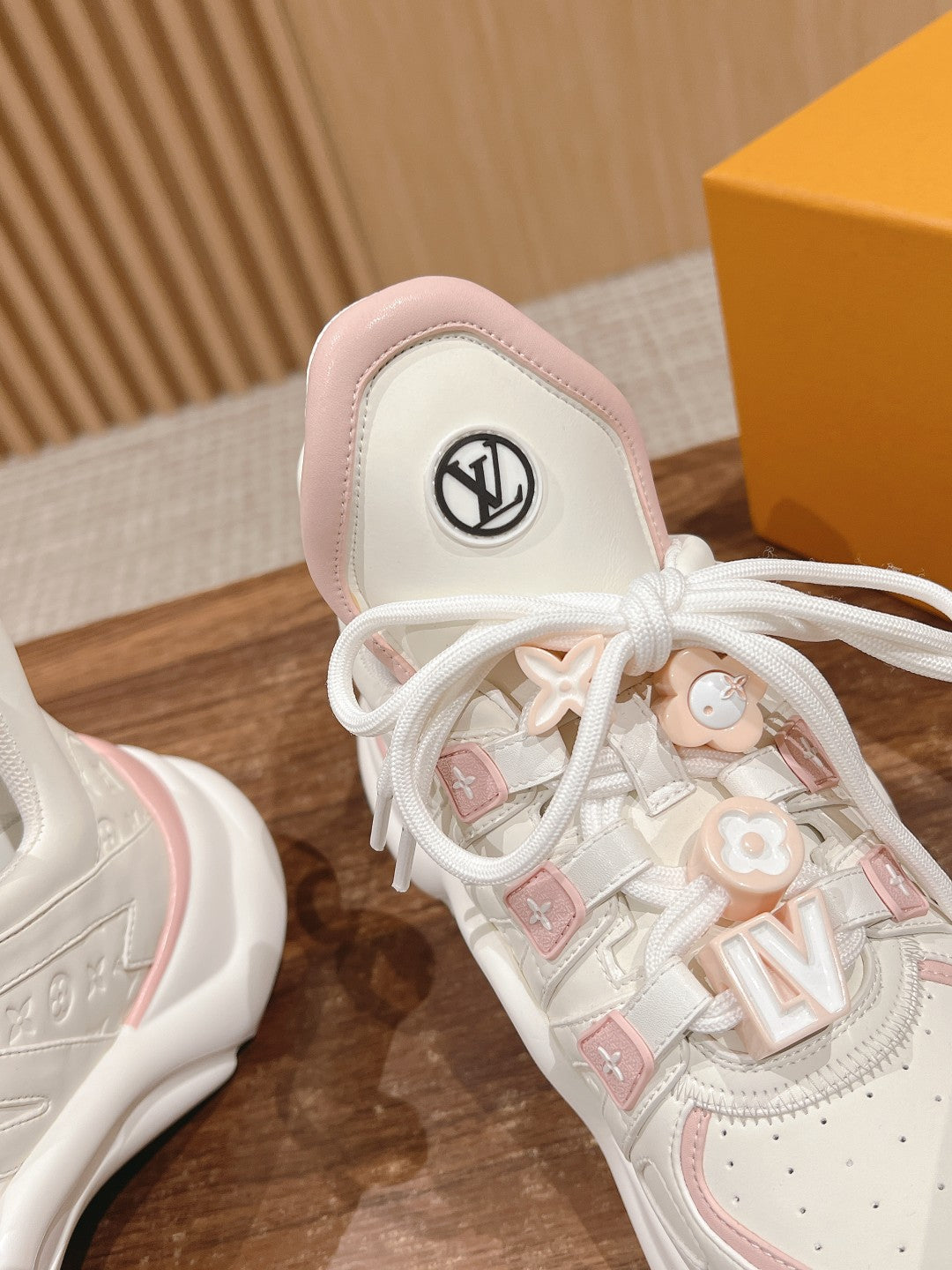 LV ARCHLIGHT SNEAKER IN WHITE MIX LIGHT PINK EMBOSSED CALFSKIN