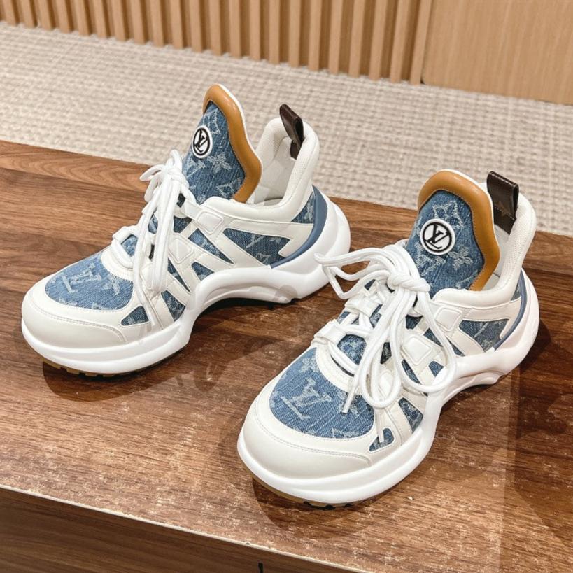 LV ARCHLIGHT SNEAKER IN WHITE CALFSKIN AND LIGHT BLUE MONOGRAM DENIM