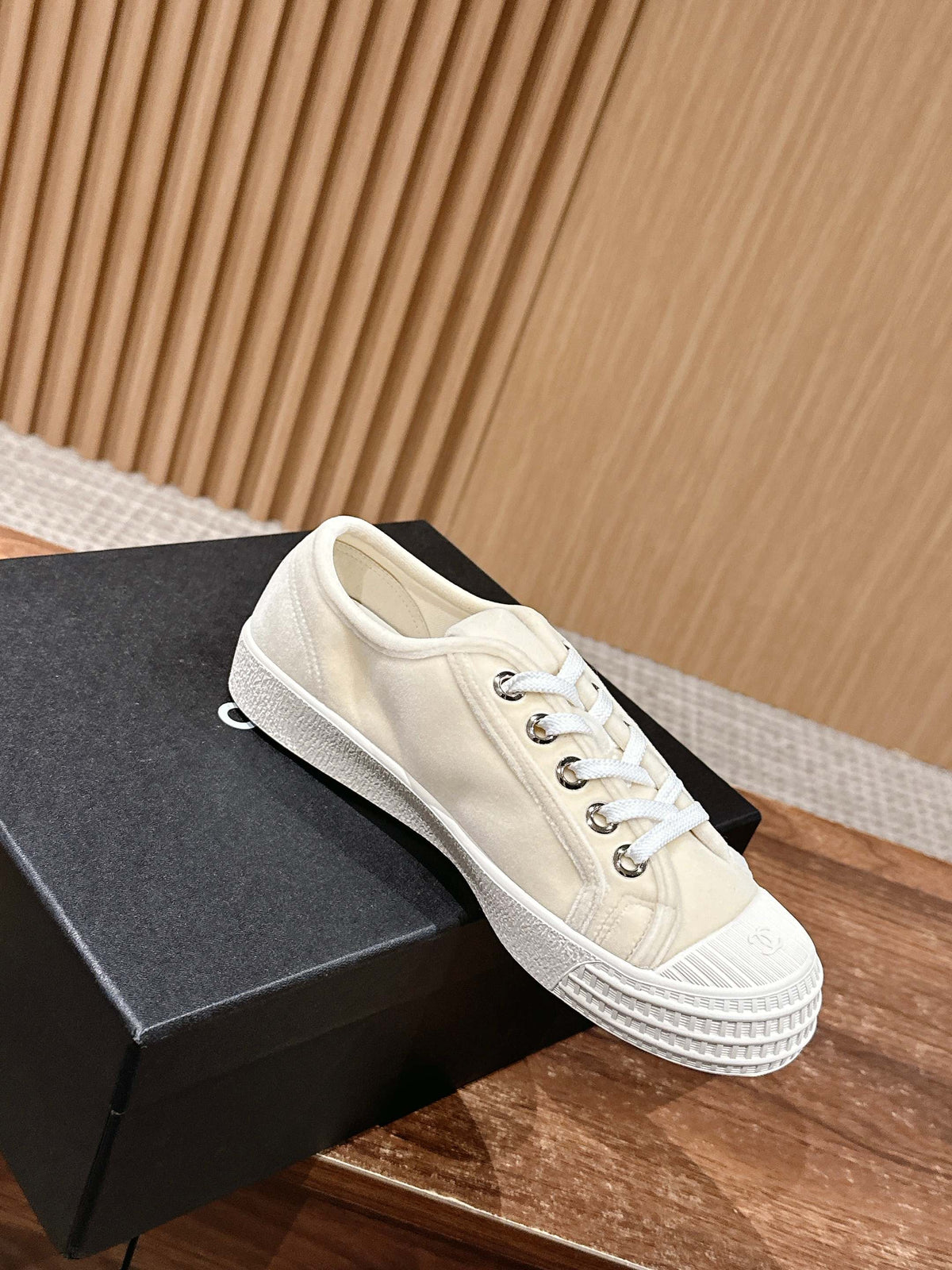 CONVERSE SNEAKER IN BEIGE CREAM CANVAS