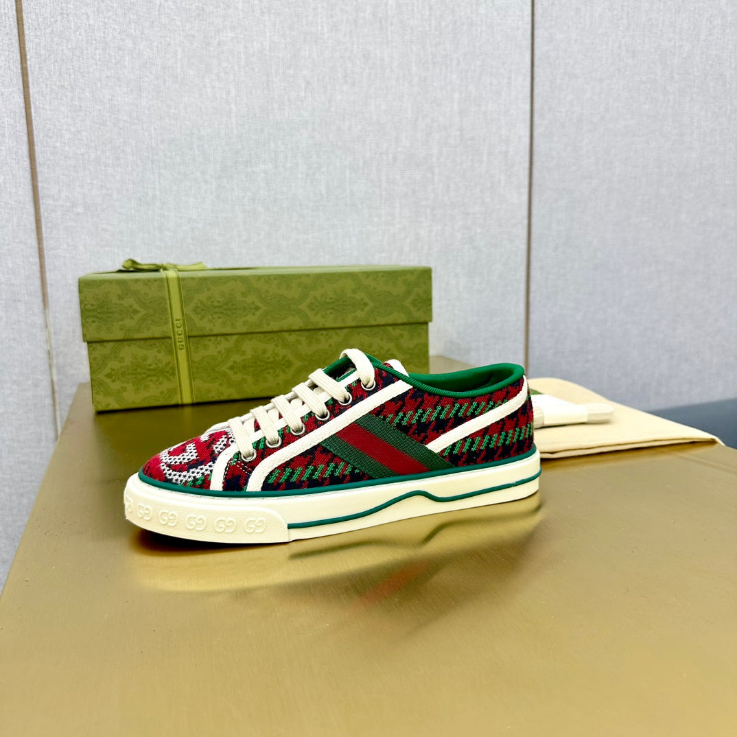 GG TENNIS 1977 TRAINER RED AND DARK GREEN CANVAS
