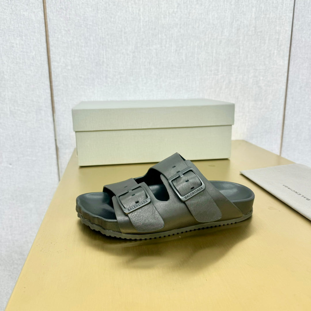 BIRKENSTOCK SLIPPERS IN BLACK CALFSKIN