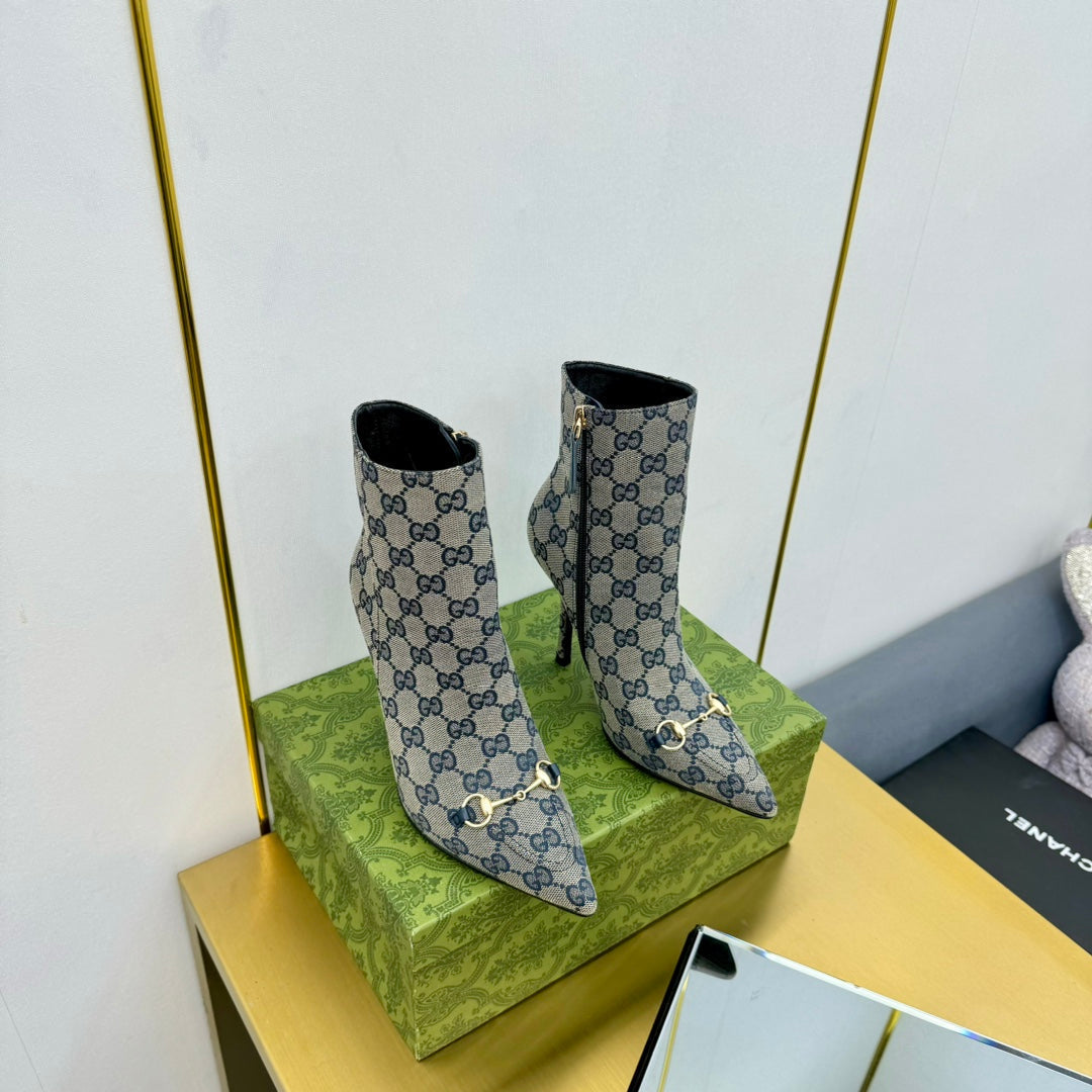 GG HORSEBIT ANKLE BOOT IN PALE GRAY MONOGRAM CANVAS