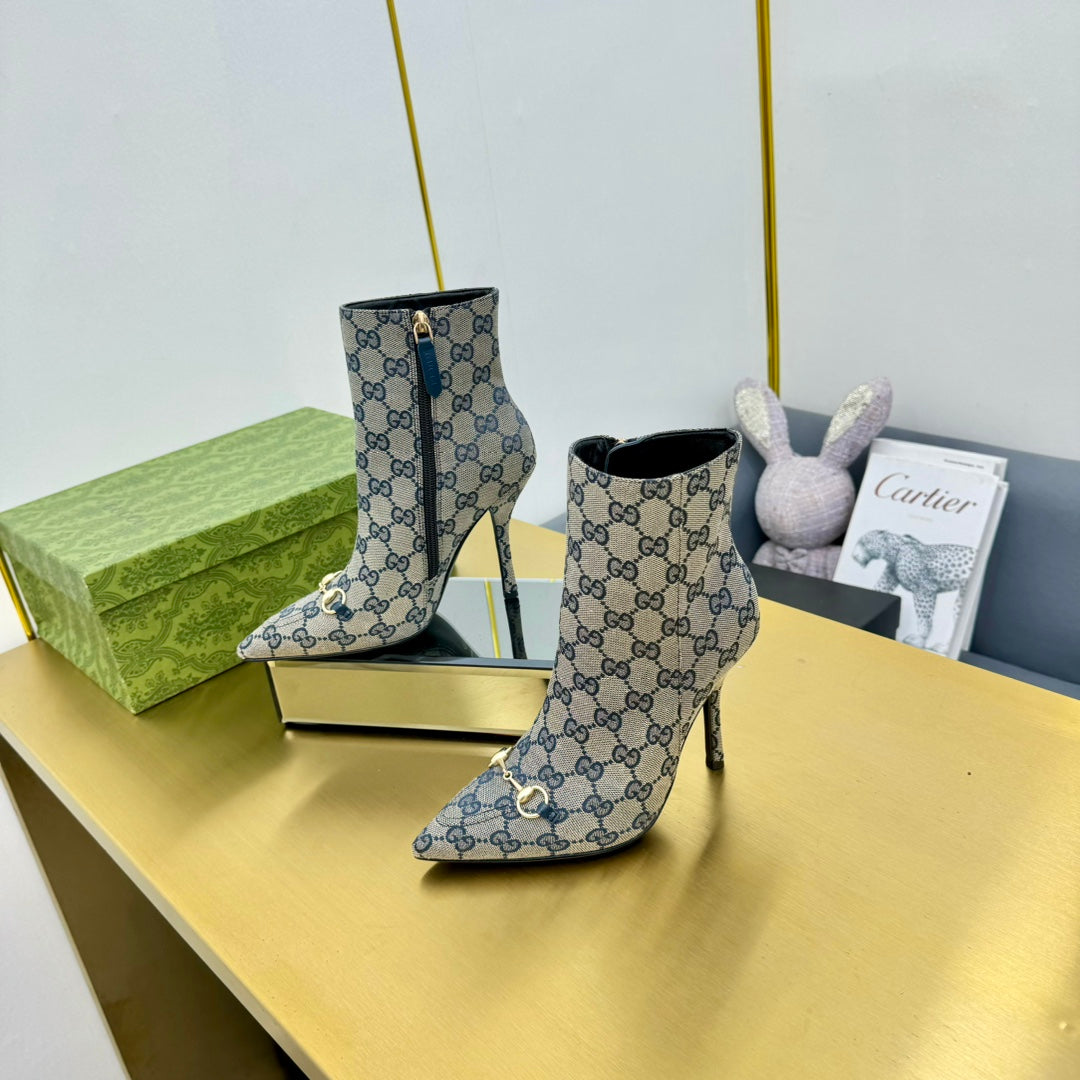 GG HORSEBIT ANKLE BOOT IN PALE GRAY MONOGRAM CANVAS