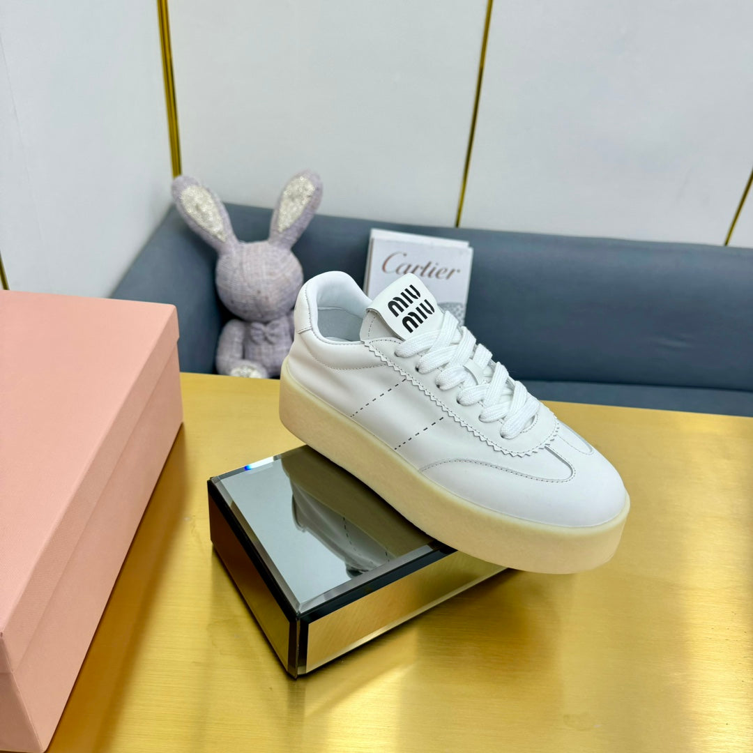 THICK-SOLED RETRO SNEAKERS IN WHITE SMOOTH LAMBSKIN