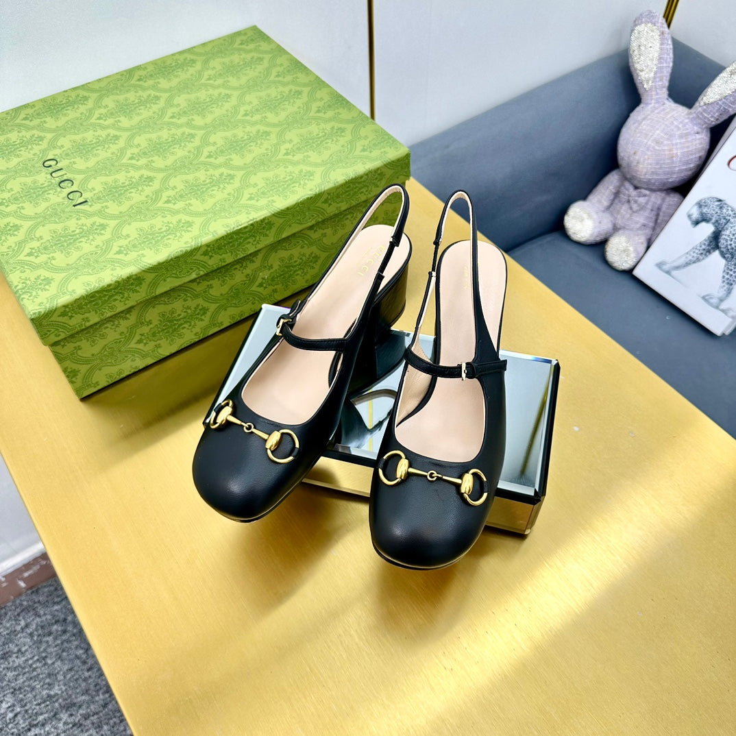 HORSEBIT PUMP IN BLACK SHEEPSKIN