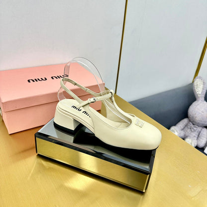 T-STRAPS SLINGBACK PUMPS IN CREAM SMOOTH LAMBSKIN