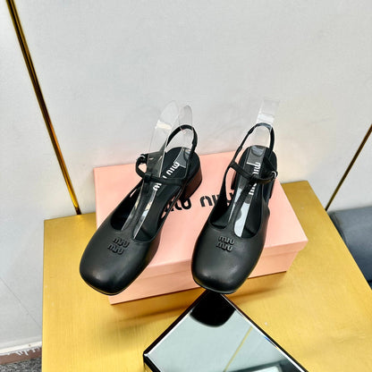 T-STRAPS SLINGBACK PUMPS IN BLACK SMOOTH LAMBSKIN