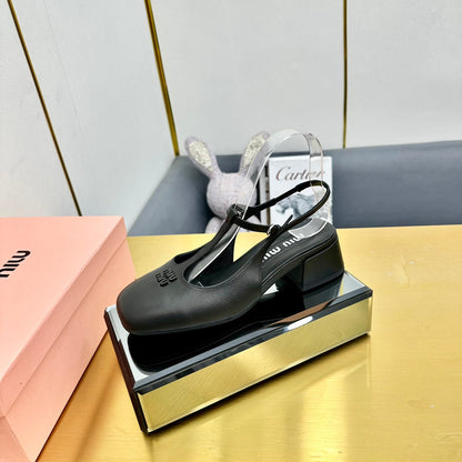 T-STRAPS SLINGBACK PUMPS IN BLACK SMOOTH LAMBSKIN