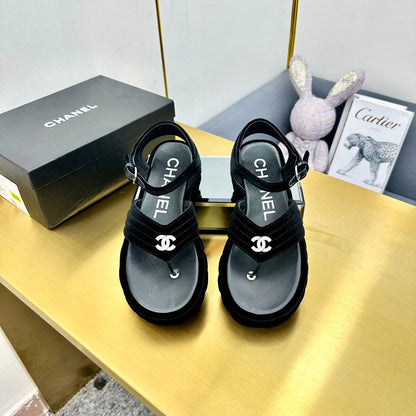 GROSGRAIN SANDAL IN BLACK VELVET