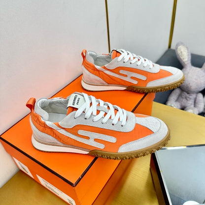 JET SNEAKER IN PALE GRAY SUEDE MIX ORANGE CALFSKIN