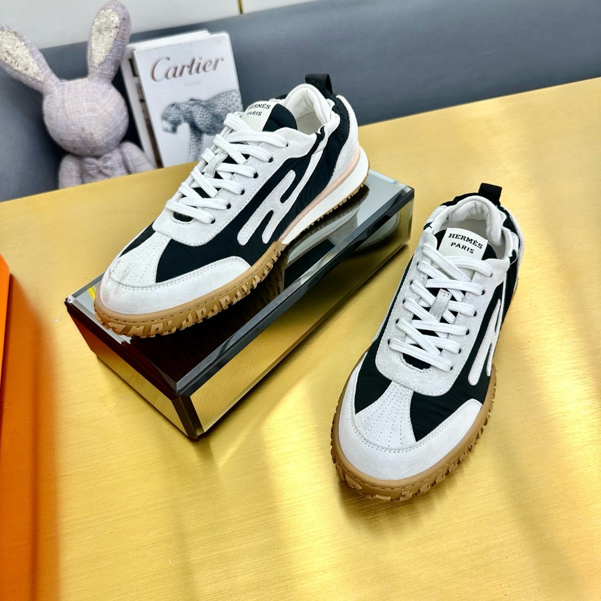 JET SNEAKER IN WHITE MIX BLACK SUEDE