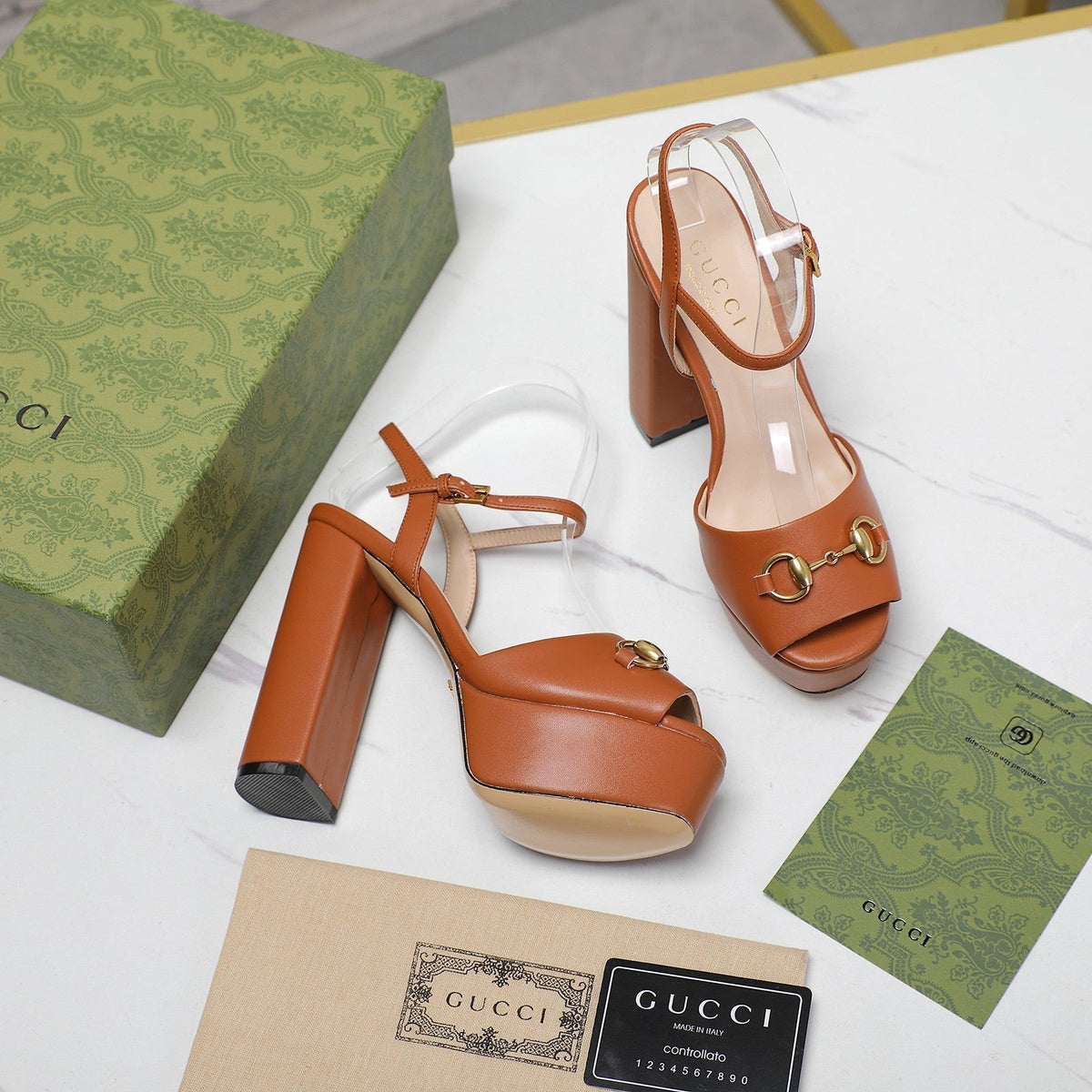 GG Sandales Cuir Noir Orange Ginger