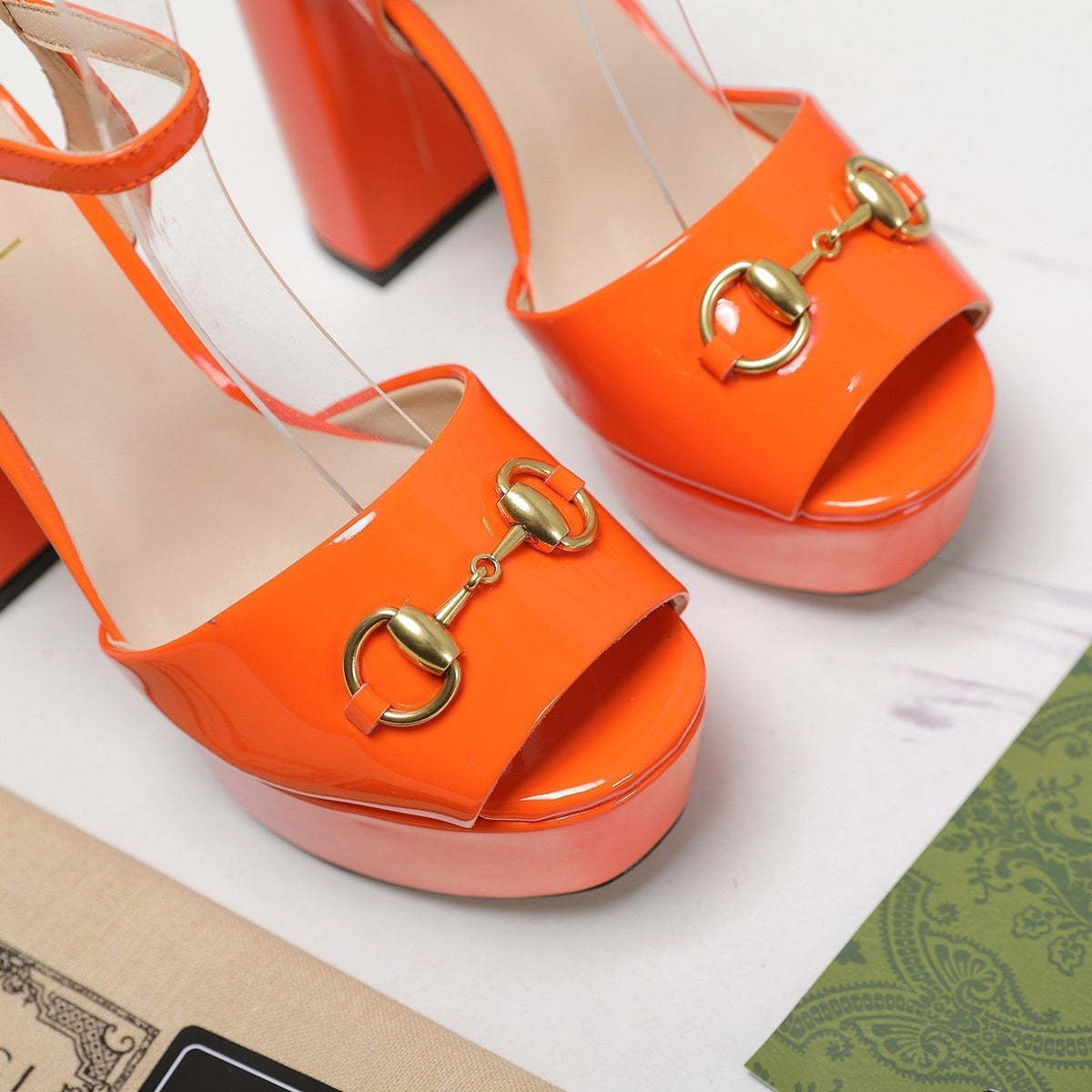 GG Sandales Cuir Noir Orange