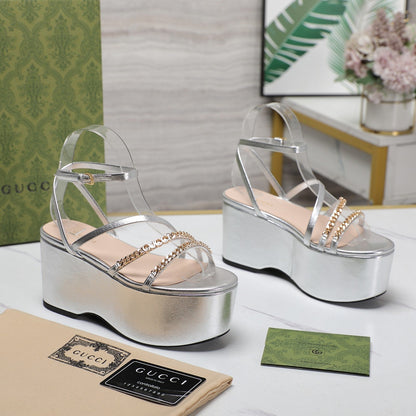 WEDGE PLATFORM IN SILVER SHEEPSKIN
