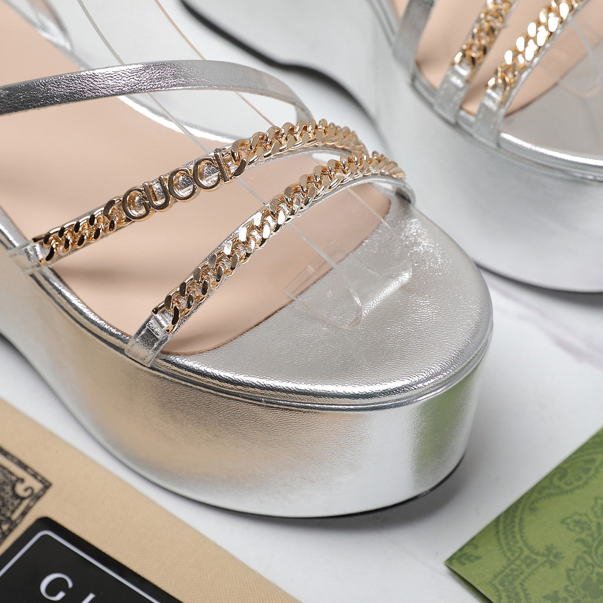 WEDGE PLATFORM IN SILVER SHEEPSKIN