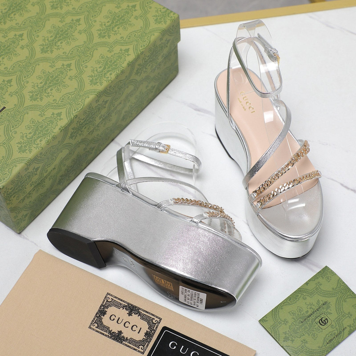 WEDGE PLATFORM IN SILVER SHEEPSKIN