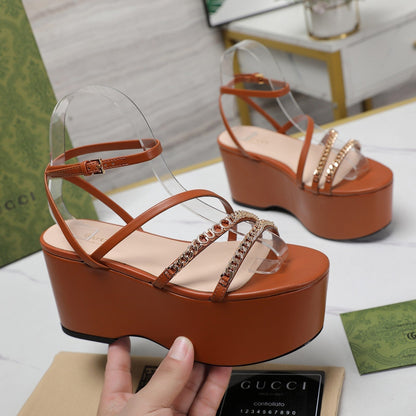 WEDGE PLATFORM IN CINNAMON BROWN SHEEPSKIN