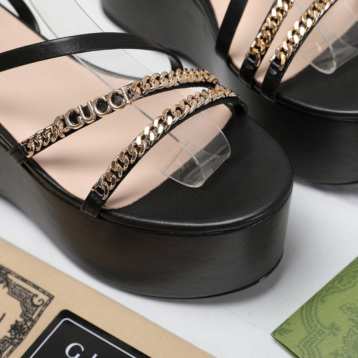 WEDGE PLATFORM IN BLACK SHEEPSKIN