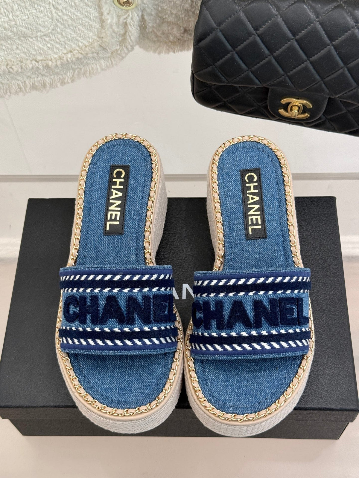 THICK SOLE WEDGE SLIPPERS IN CLASSIC BLUE DENIM FABRIC