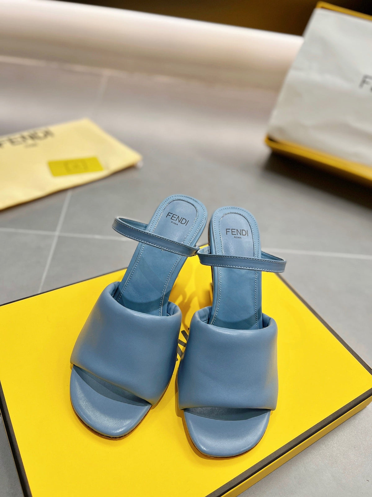 FENDI BAGUETTE HIGH-HEEL SANDALS 8 CM IN CERULEAN BLUE CALFSKIN
