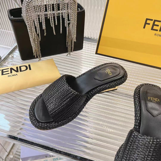 FENDI BAGUETTE SLIDES WOMEN IN BLACK RAFFIA