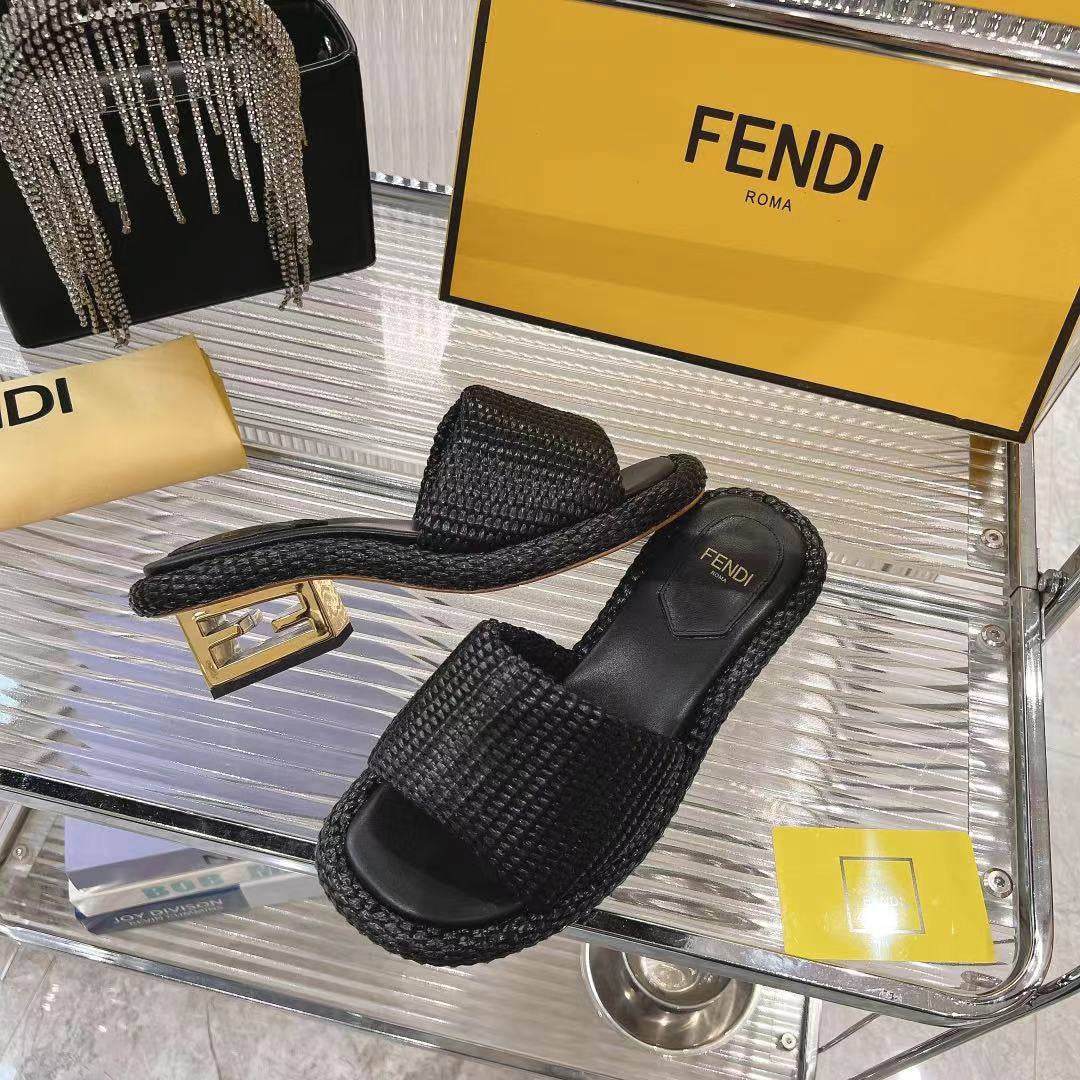 FENDI BAGUETTE SLIDES WOMEN IN BLACK RAFFIA