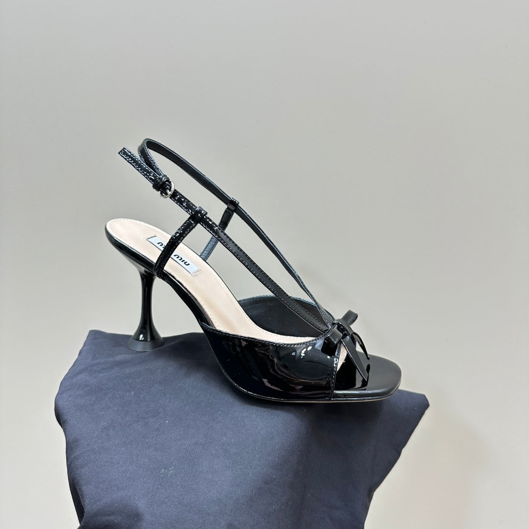 High Heels With Bows Black Sheepskin