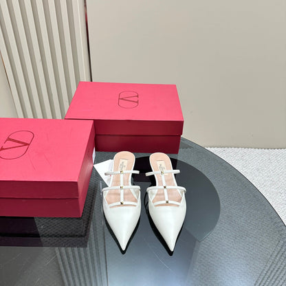 ROCKSTUD WISPY WHITE CALFSKIN MULE 20MM