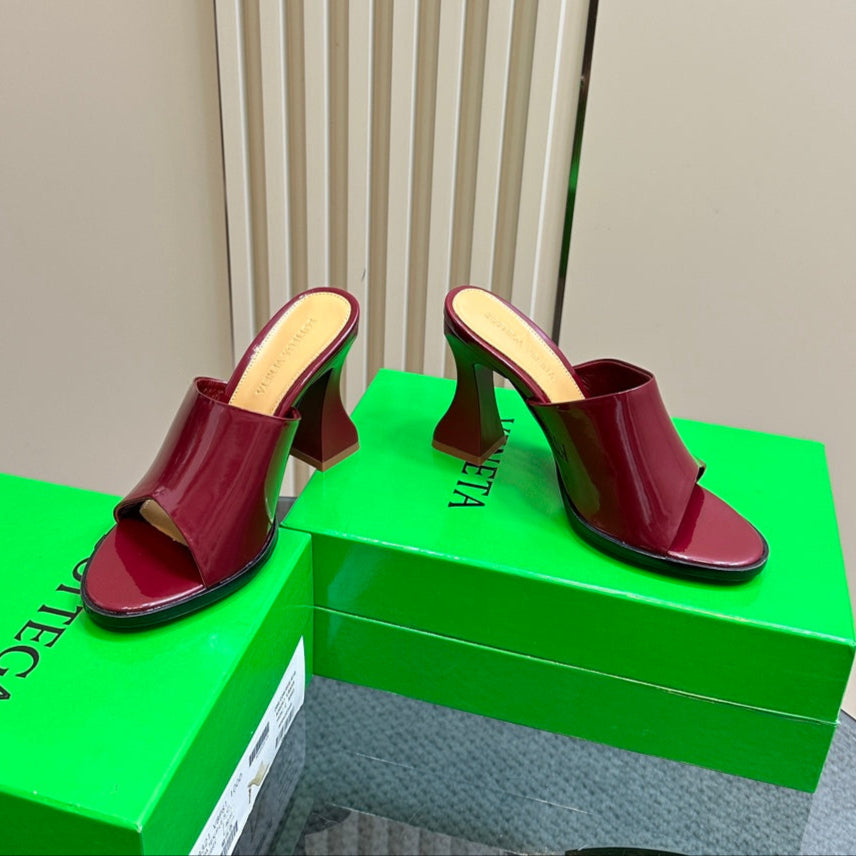 HIGH MULE 95 MM IN WINE RED CALFSKIN