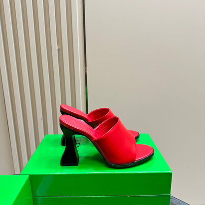 HIGH MULE 95 MM IN CHERRY RED CALFSKIN