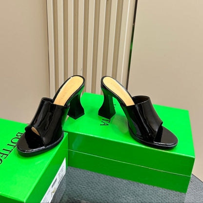 HIGH MULE 95 MM IN BLACK CALFSKIN