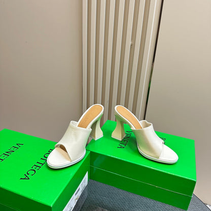 HIGH MULE 95 MM IN WHITE CALFSKIN