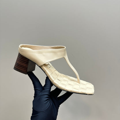 MARELLA THONG IN BISQUE BEIGE LEATHER WITH SIGNATURE INTRECCIATO INSOLE 55 MM