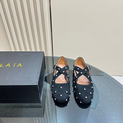 CRISS CROSS BALLET FLATS IN BLACK SUEDE WITH STUDS