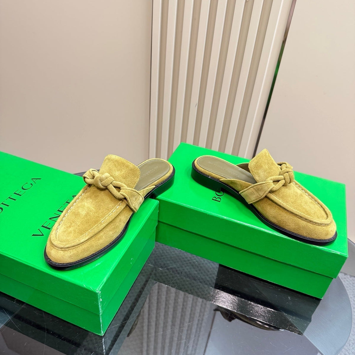 ASTAIRE MULE IN OLIVE GREEN SUEDE
