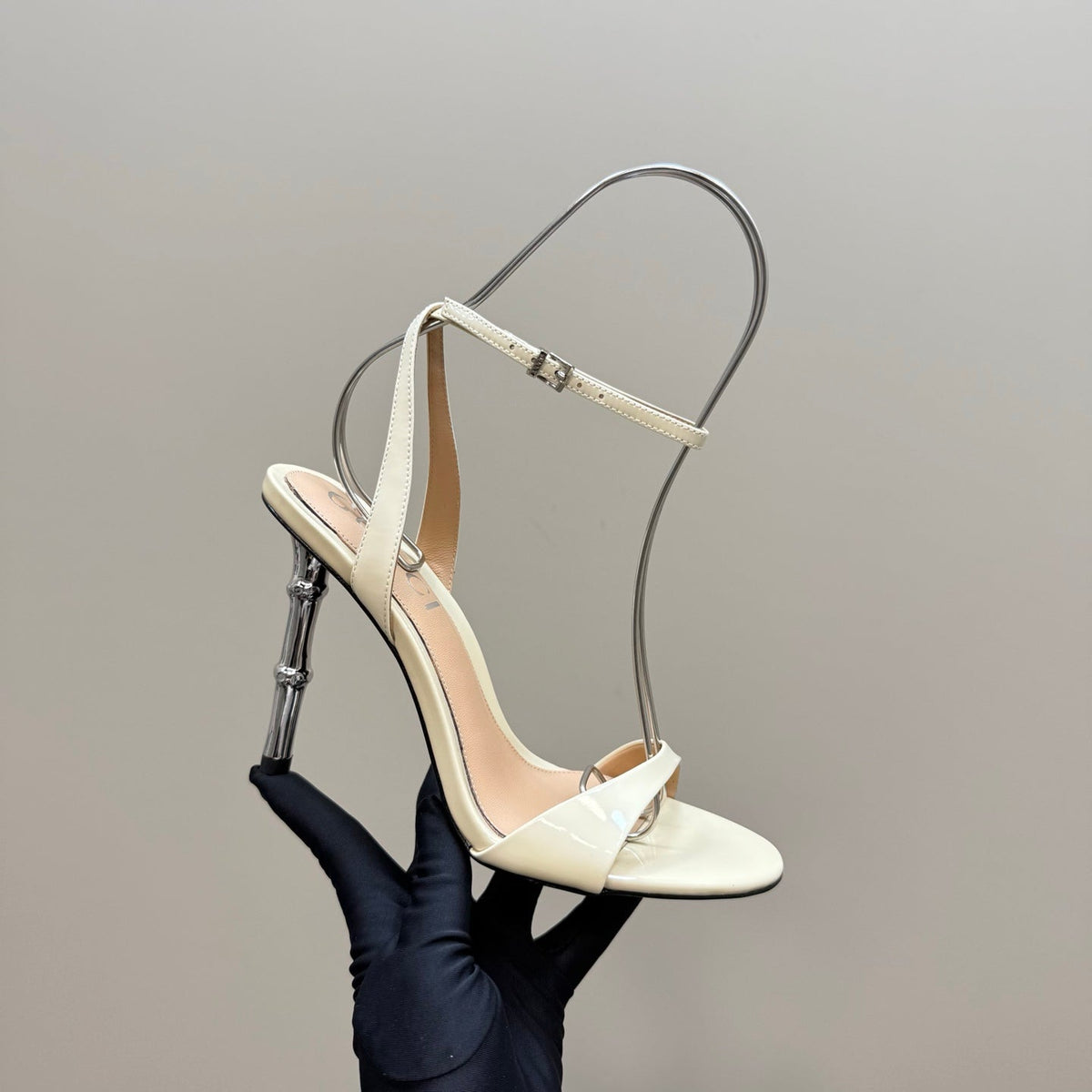 STRAP HIGH BAMBOO-EFFECT HEEL SANDAL IN CREAM PATENT CALFSKIN