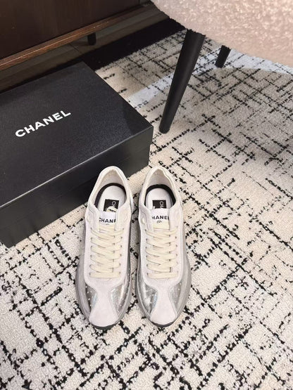 CLASSIC SNEAKERS IN SILVER SHEEPSKIN