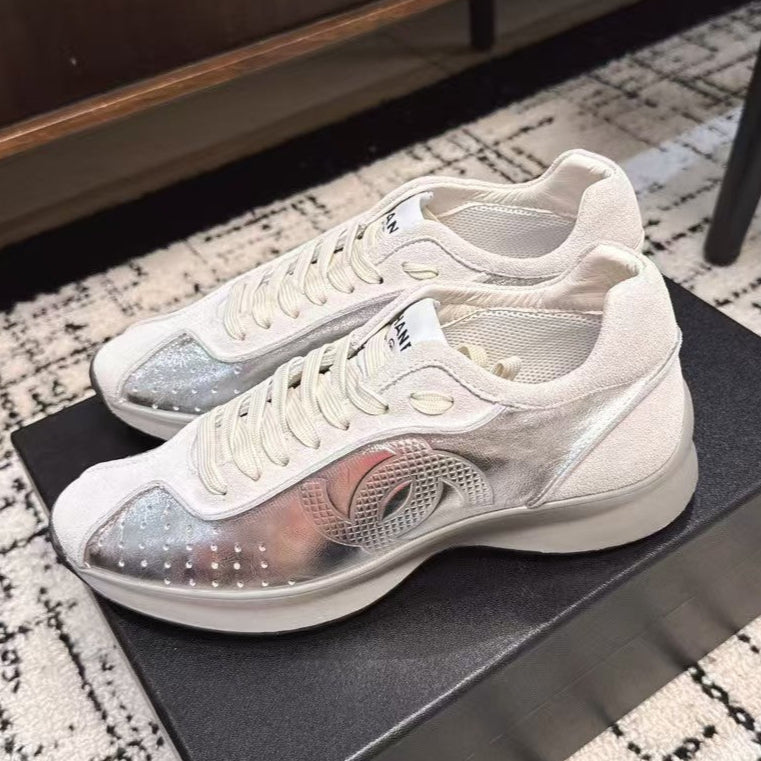 CLASSIC SNEAKERS IN SILVER SHEEPSKIN