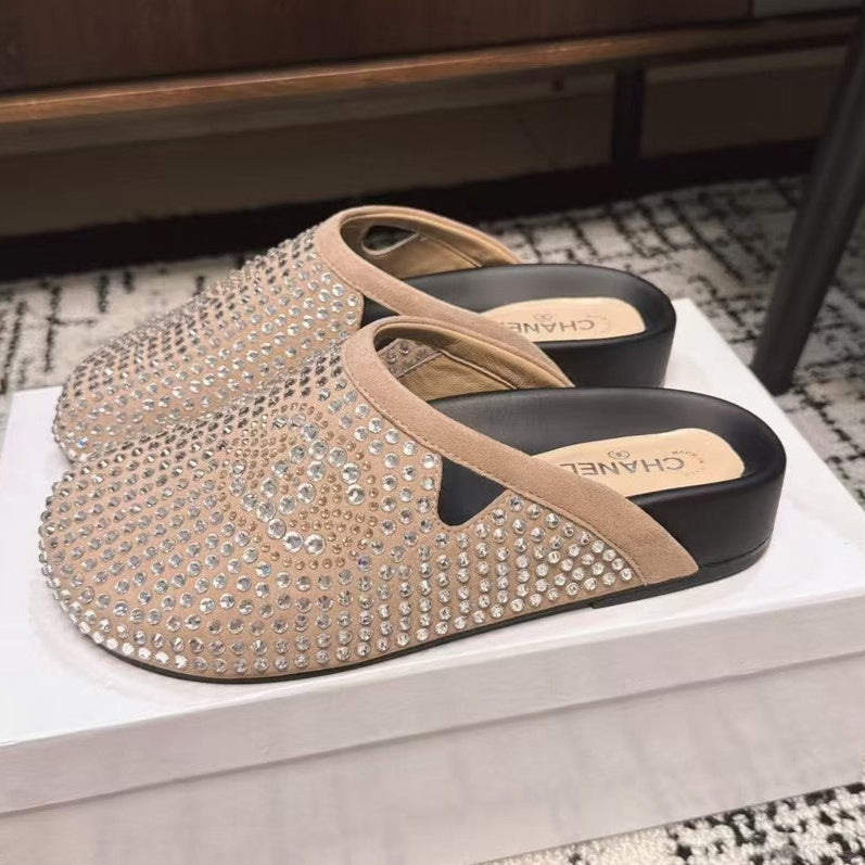 FLAT MULE IN LIGHT BROWN SUEDE WITH CRYSTALS