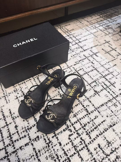 MID HEEL SANDALS IN BLACK LAMBSKIN
