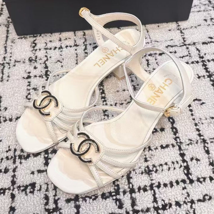 MID HEEL SANDALS IN WHITE LAMBSKIN
