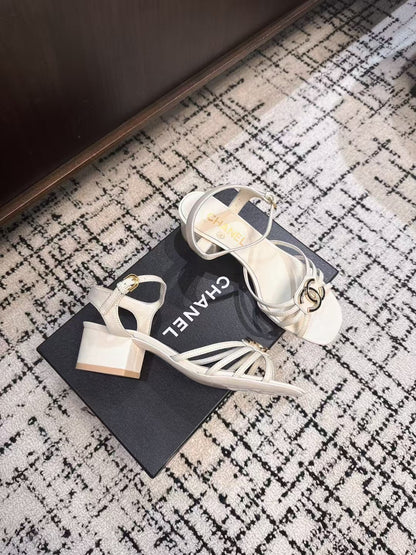 MID HEEL SANDALS IN WHITE LAMBSKIN