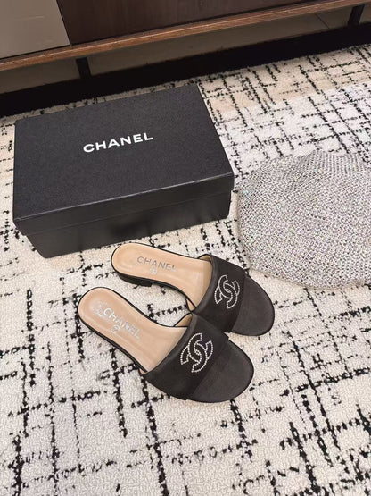 SLIPPERS IN BLACK SATIN MIX CALFSKIN